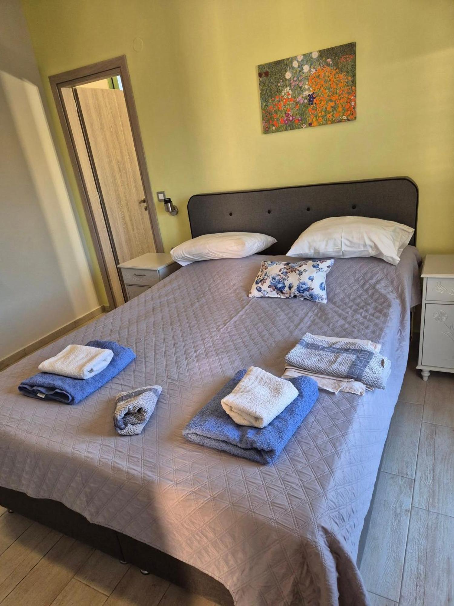Tzogias Apartments Pan Lassi  Exteriör bild